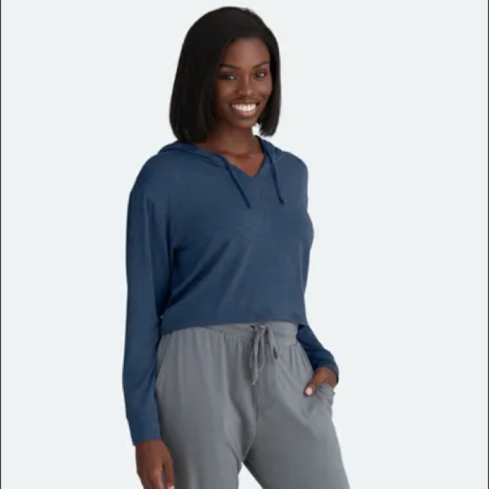 ⬆️Last chance🔅NWOT MeUndies modal crop hoodie